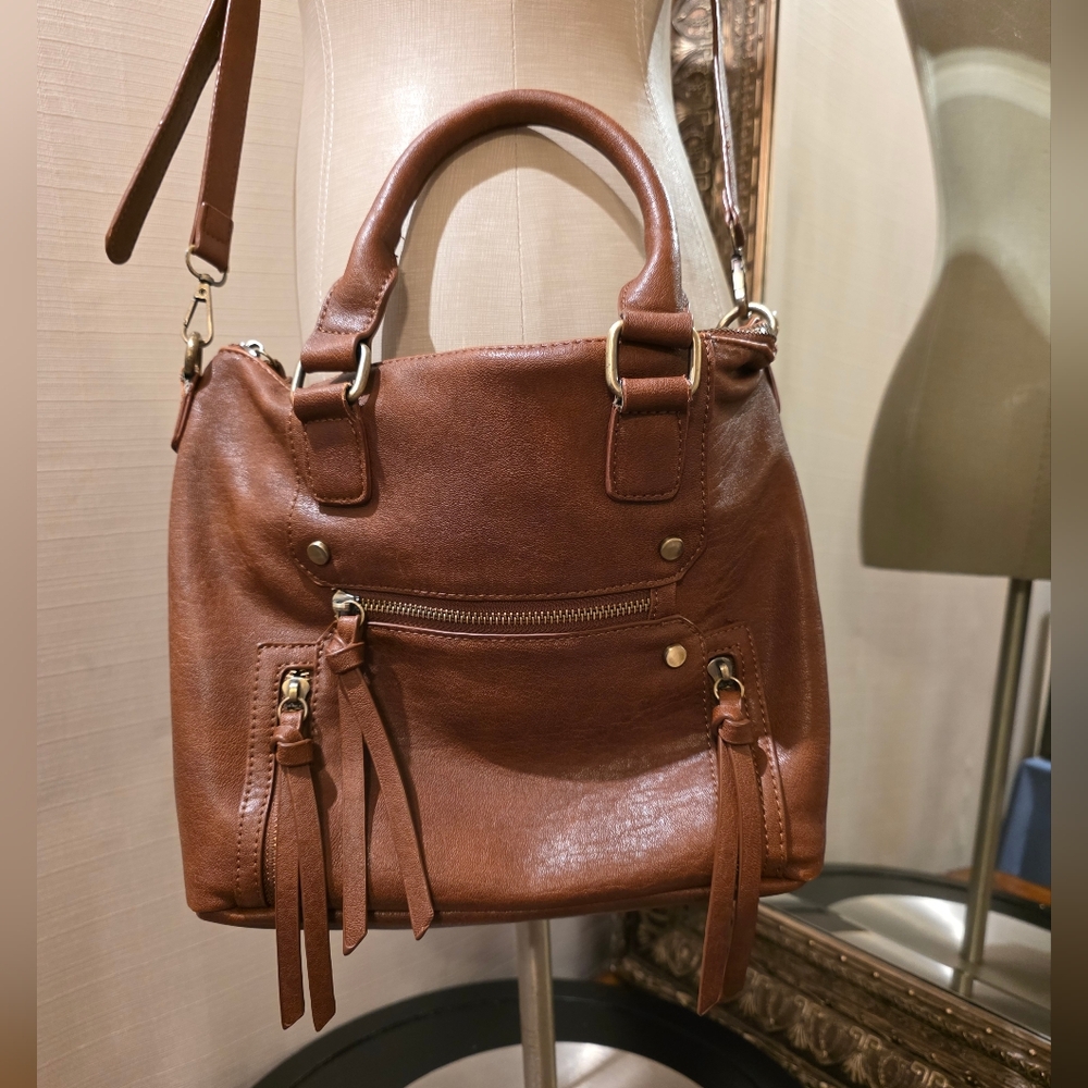 Antik Kraft • "The Clover Satchel" - Brown Vegan Leather